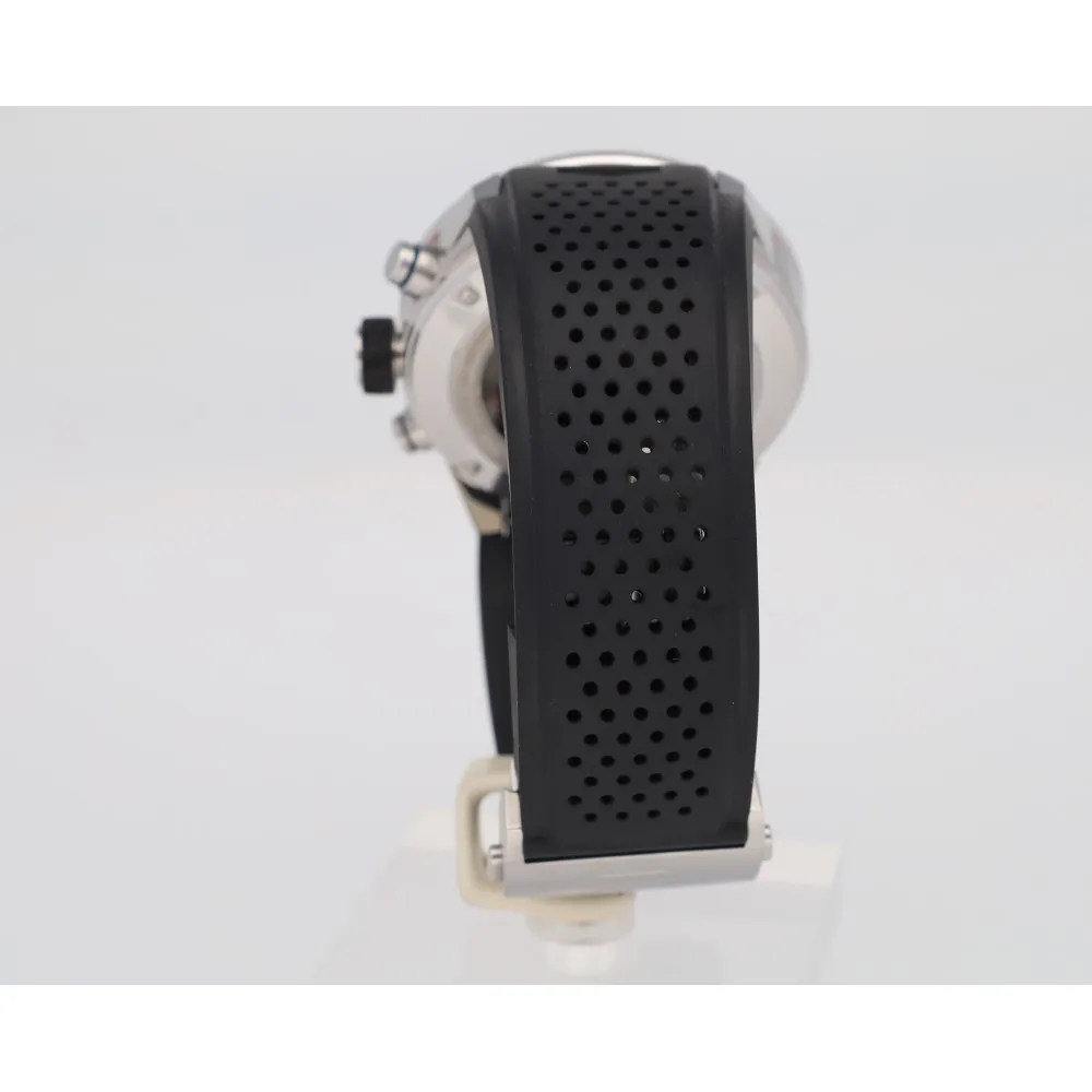 carrera-chronographe-calibre-02_4-27870-873fb8d5