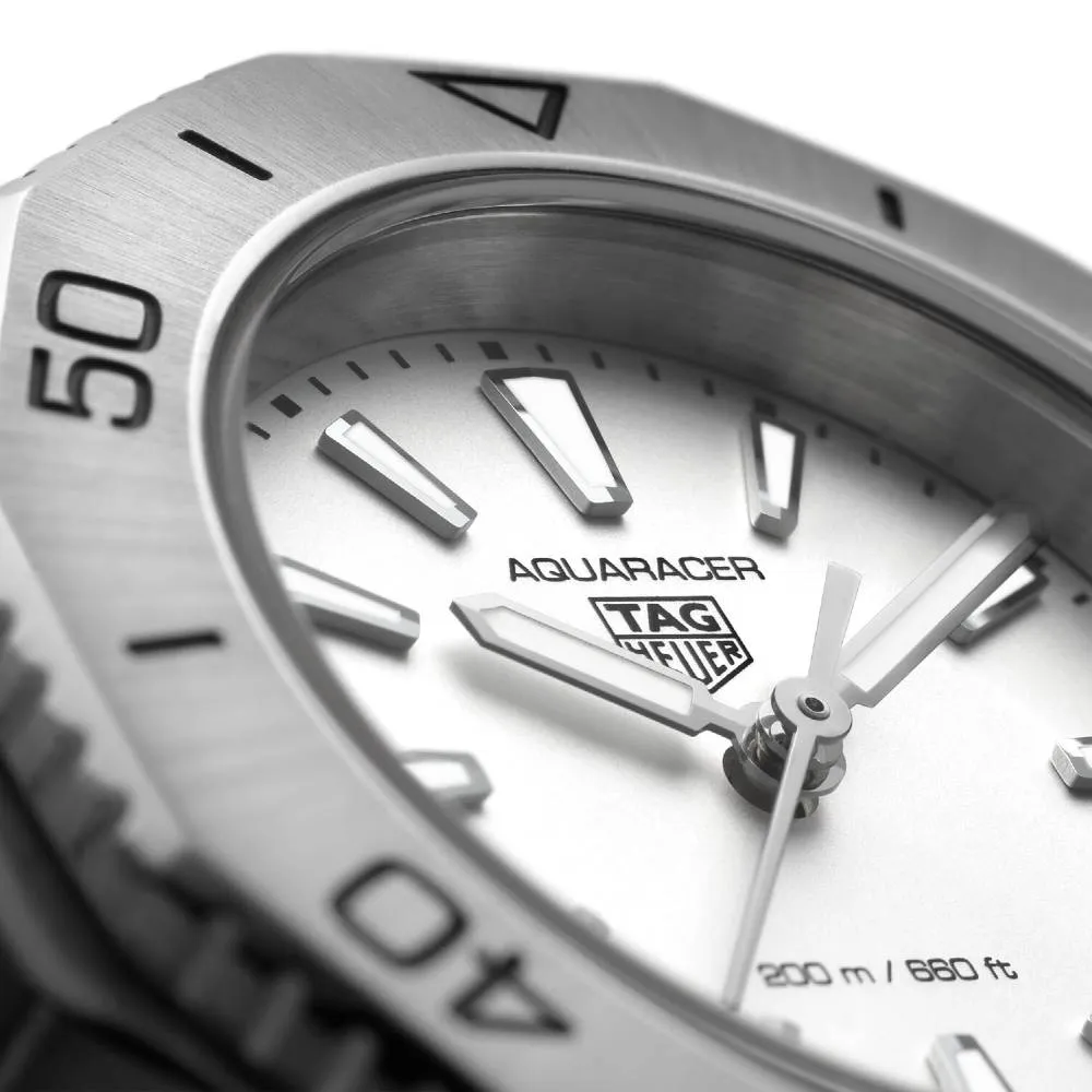 tag-heuer-aquaracer-professional-200-30mm-quartz_wbp1411-ba0622-a63ffc3a