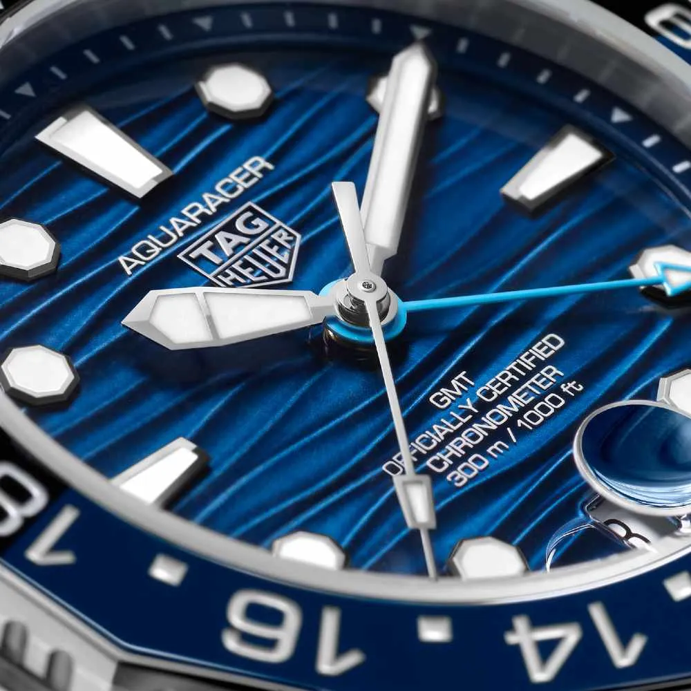 tag-heuer-aquaracer-professional-300-gmt_wbp5114-ba0013-711fa05f