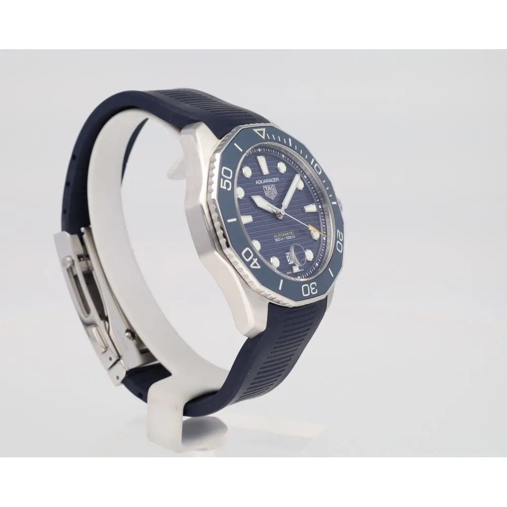 aquaracer-300m_4-26755-3c9cfd0b