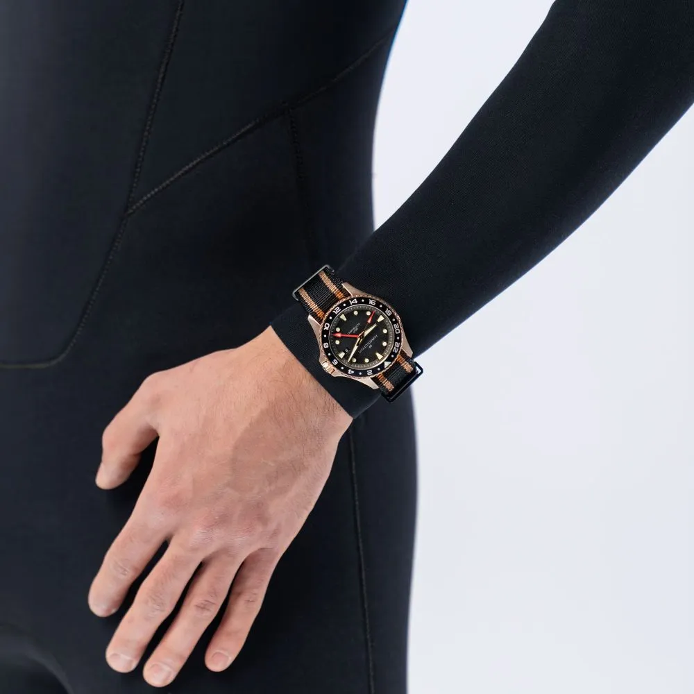 scuba-automatic-gmt-43mm-bronze_h82565930-19acc2e8