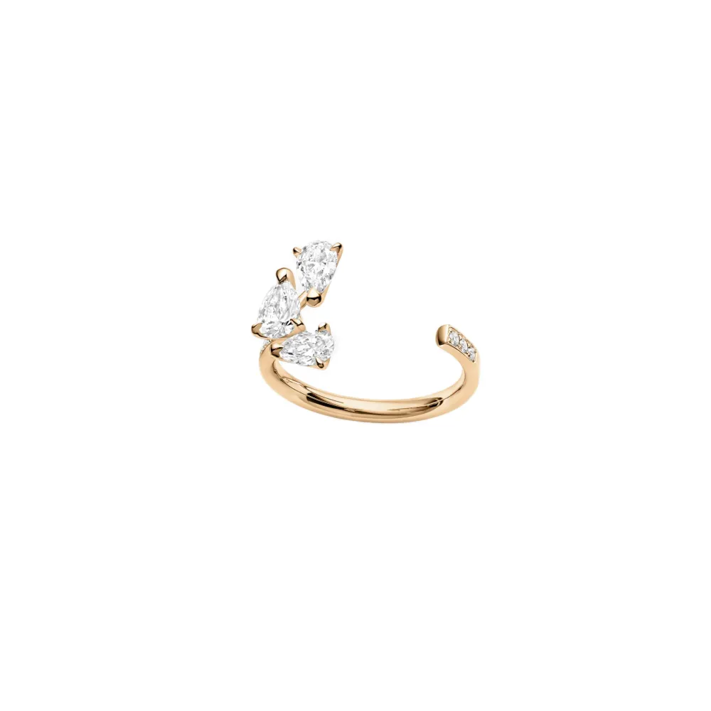 bague-serti-sur-vide-en-or-blanc-sertie-de-trois-diamants-taille-poire_rsv3jawg00000-0-b262dd8c