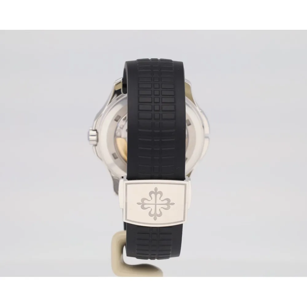 aquanaut-travel-time_4-24907-f8e47dd3