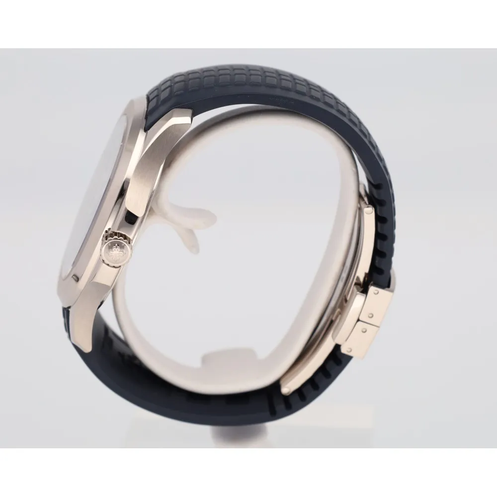 aquanaut-5168g_4-29608-5cb4ad6f