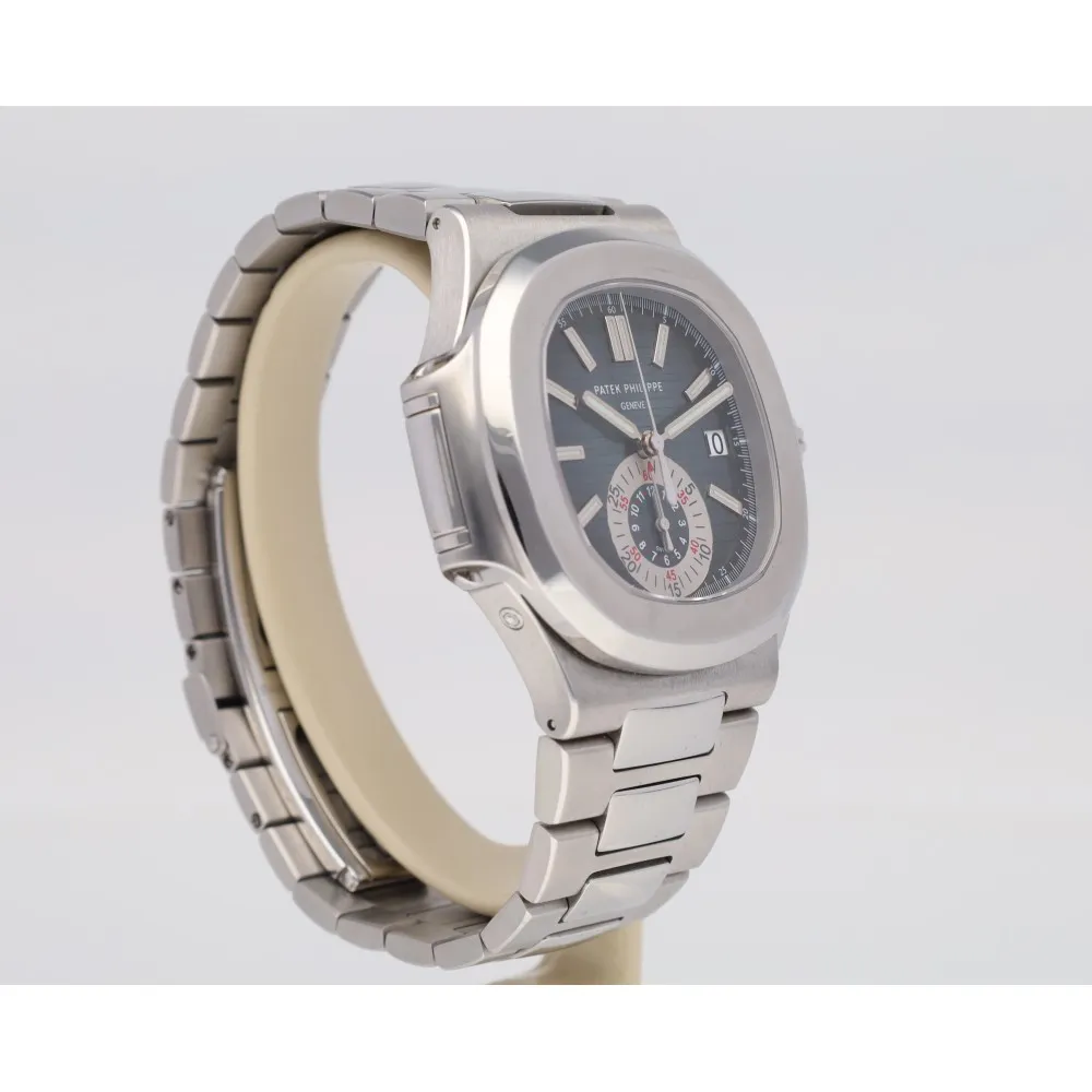 nautilus-5980_nautilus-chronographe-b7419baf
