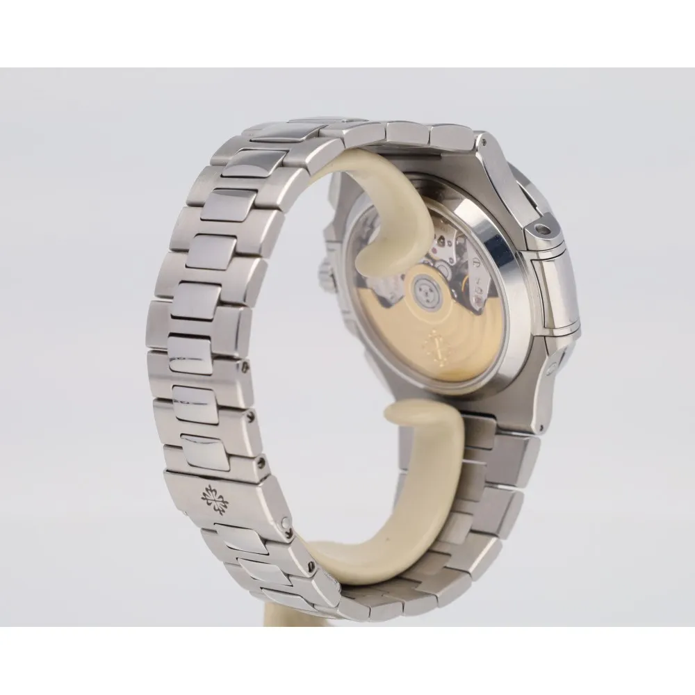 nautilus-5980_nautilus-chronographe-ed50df41