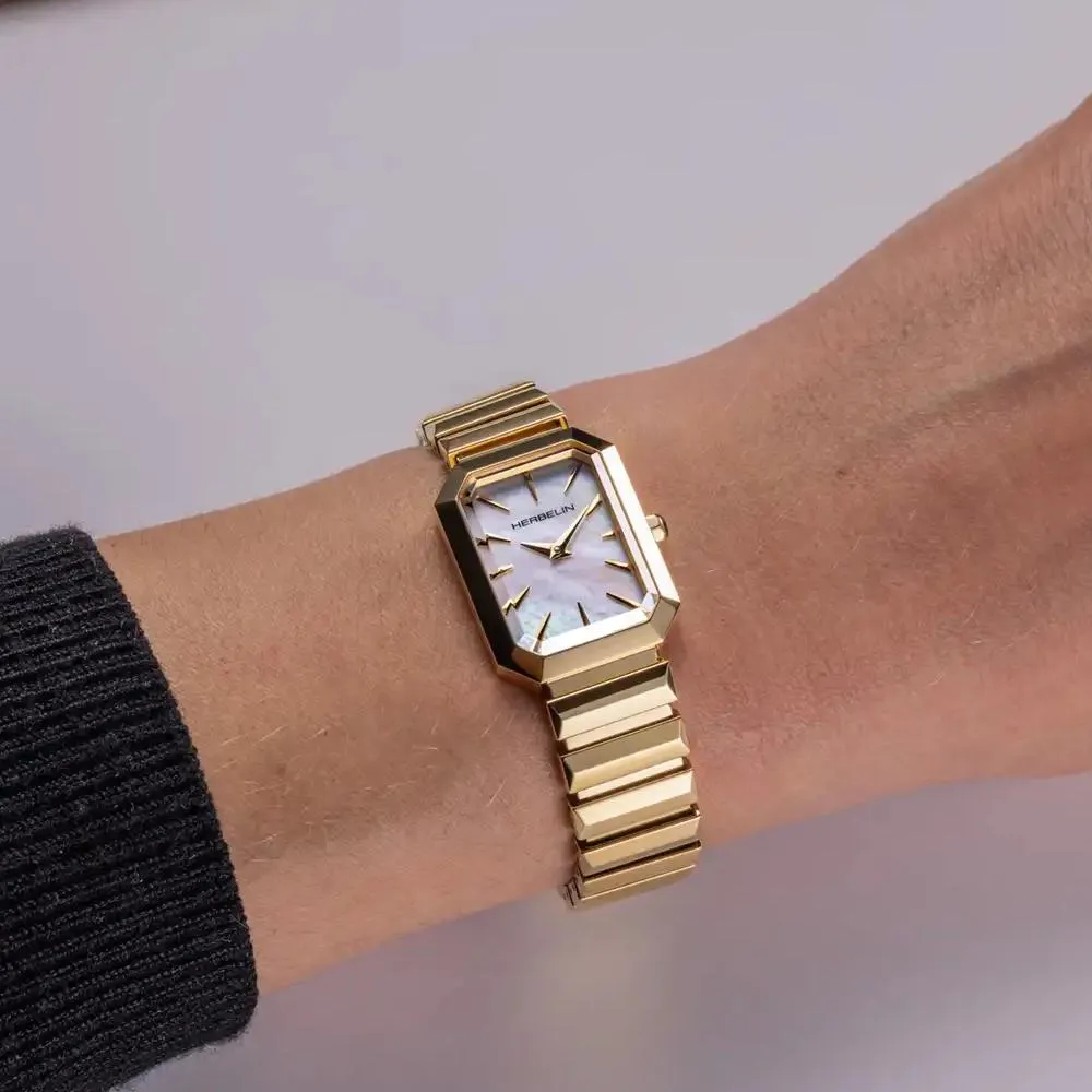 octogone-quartz-nacre-noire-pvd-or-jaune_17556bp1n49-0-31f1fe26