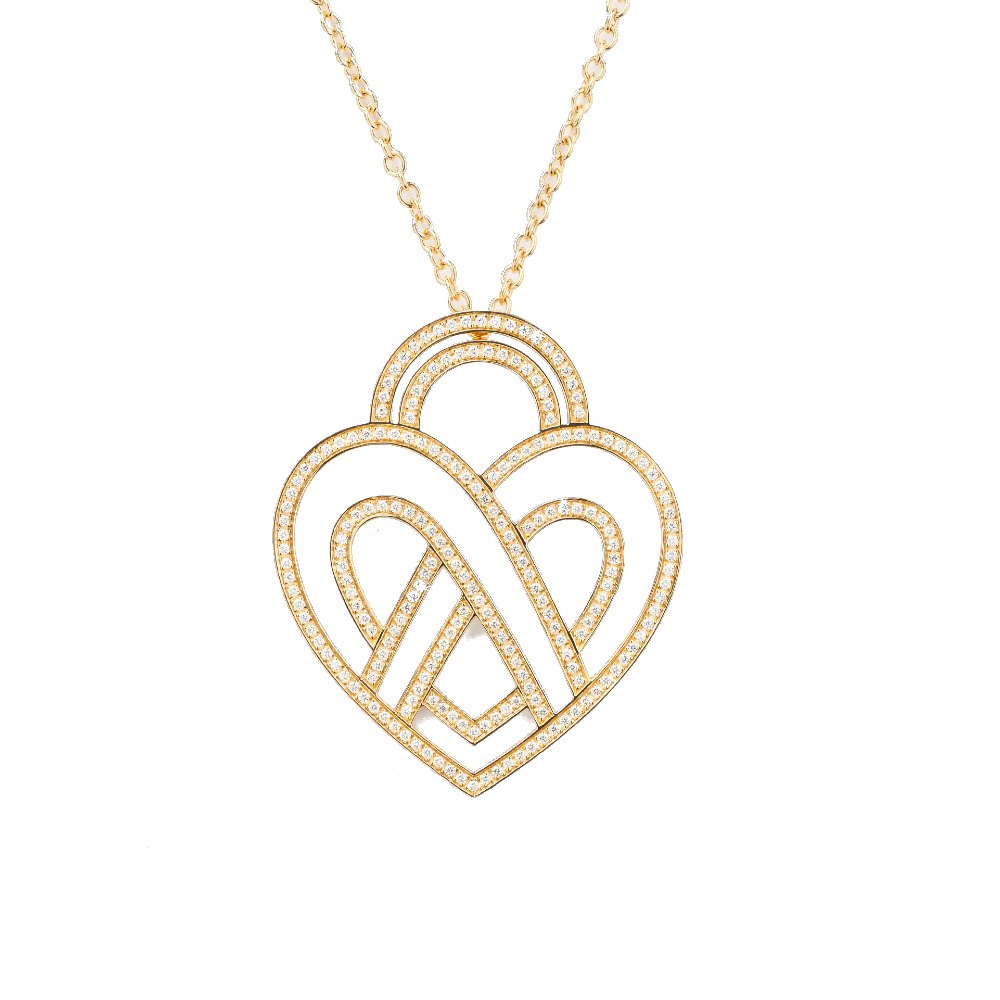 collier-coeur-entrelace_728656-0-ab83b4fd