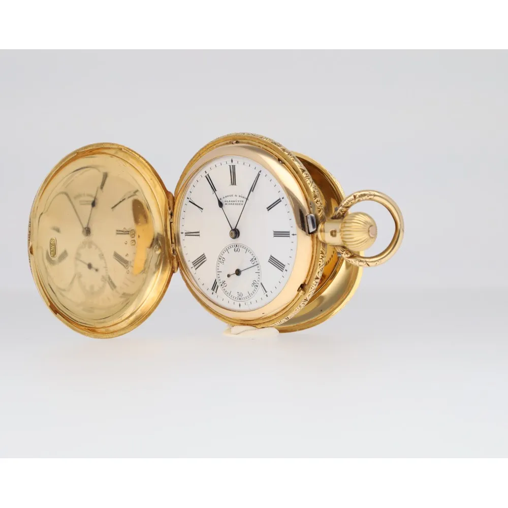 savonette-or-jaune-ciselee-debut-xx-siecle_4-30390-4e18b7cd