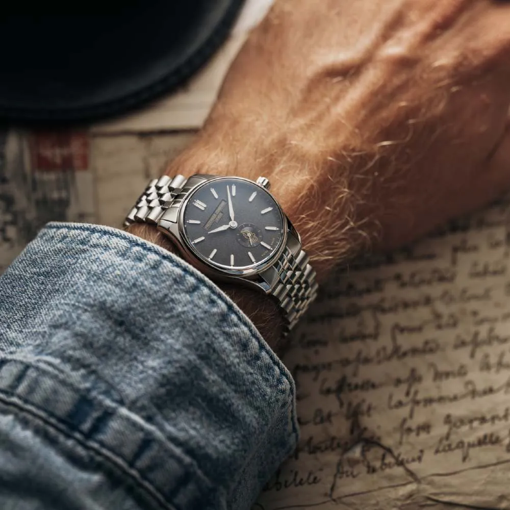 classics-index-small-seconds-automatic-legion-etrangere-special_fc-530gs3b6b-27c5e63d