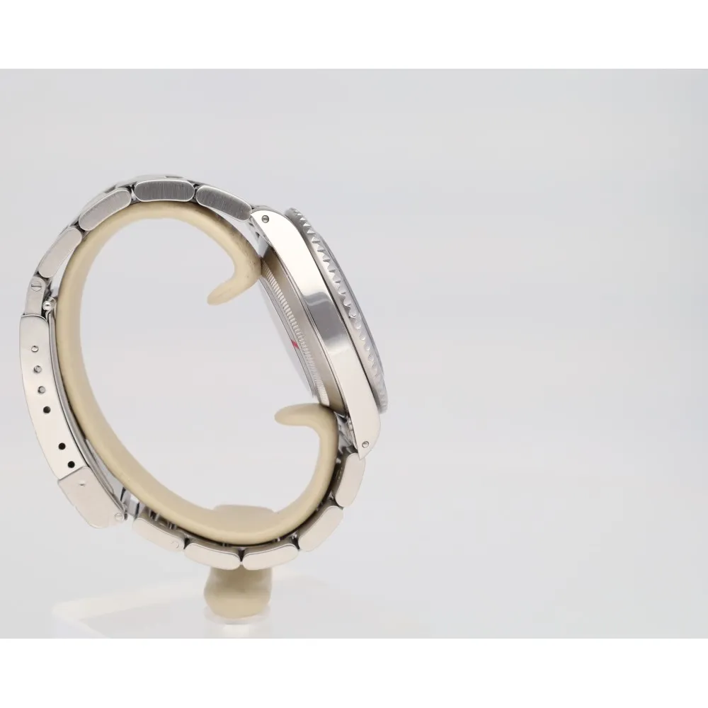 submariner-date_4-25847-12573e6c