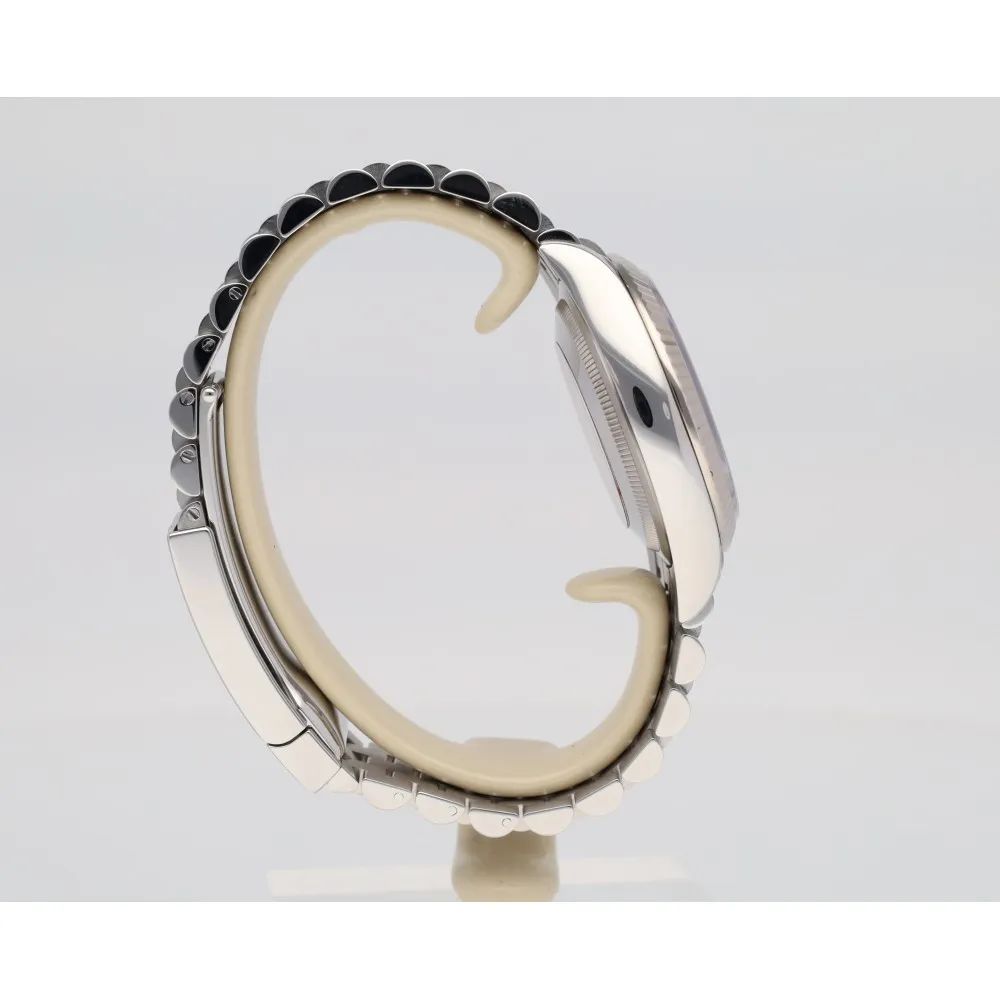 datejust-36_4-24702-2b1c7f8b