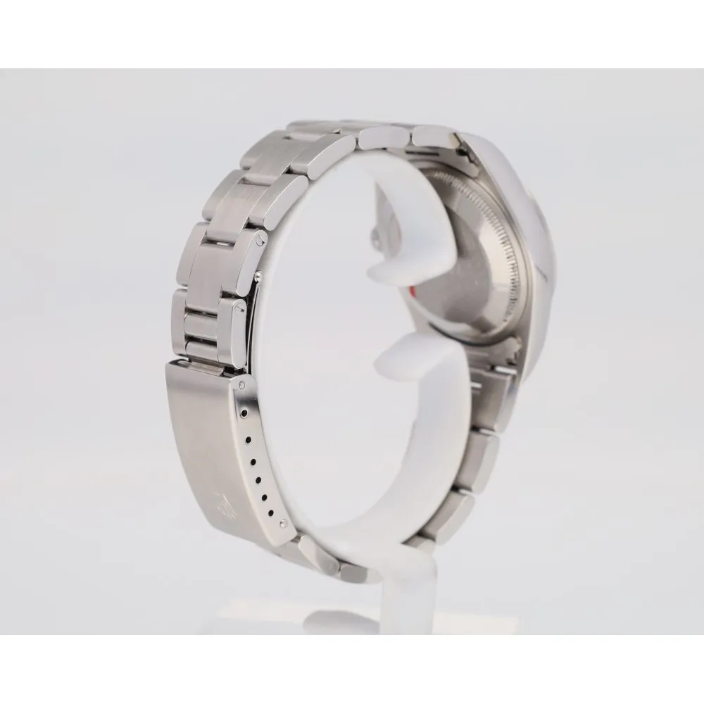 oyster-perpetual-date_4-24641-15748de9