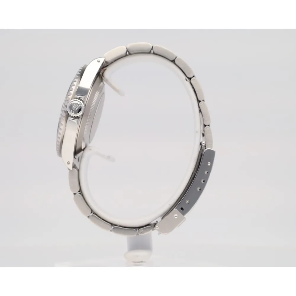 submariner-date_4-24635-38fb4fd6
