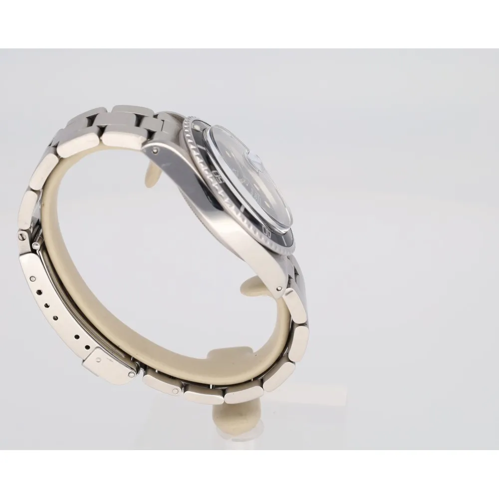 submariner-date_4-25990-9413cecb
