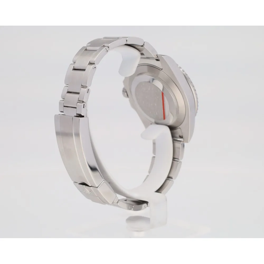 submariner-date_4-24780-be30fcd2