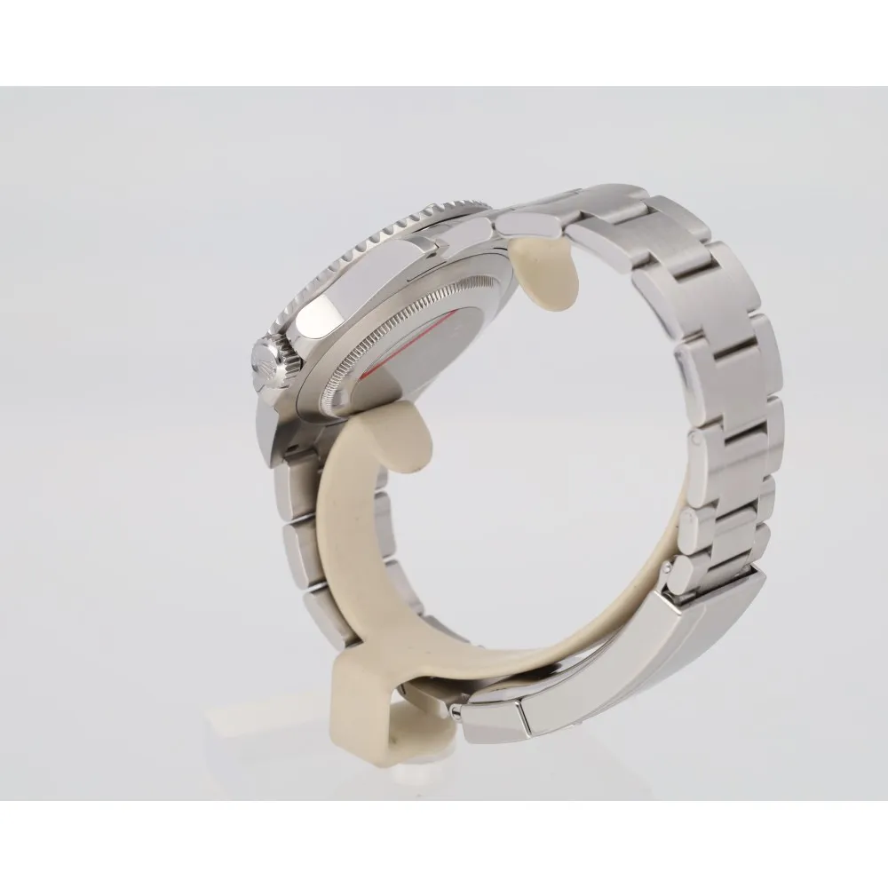 submariner_4-26547-4bd76d33