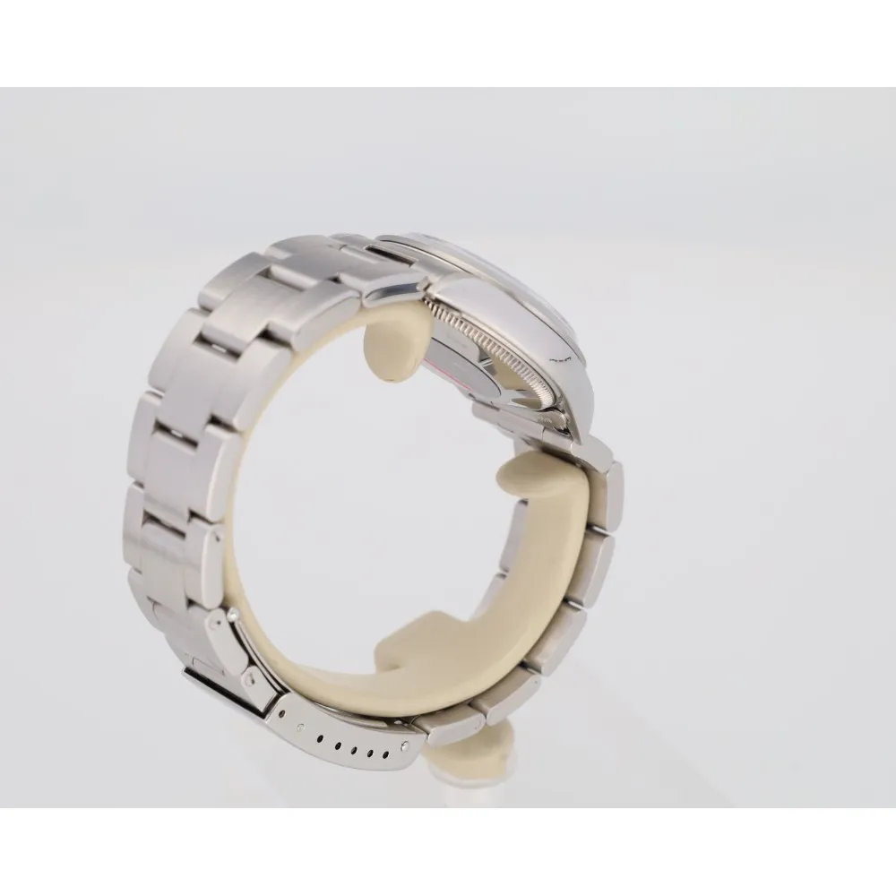 oyster-perpetual-31_4-24884-815a7511