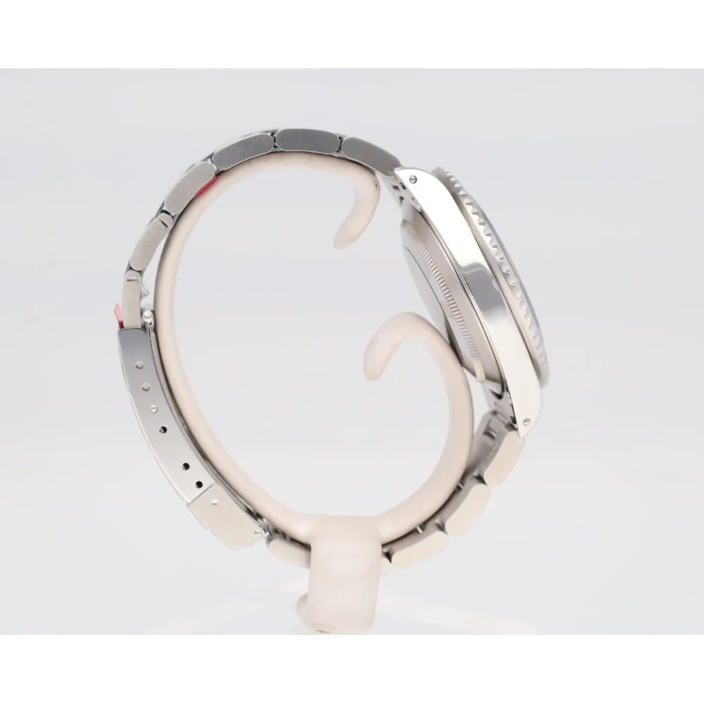 submariner-date_4-24295-bd1a744d