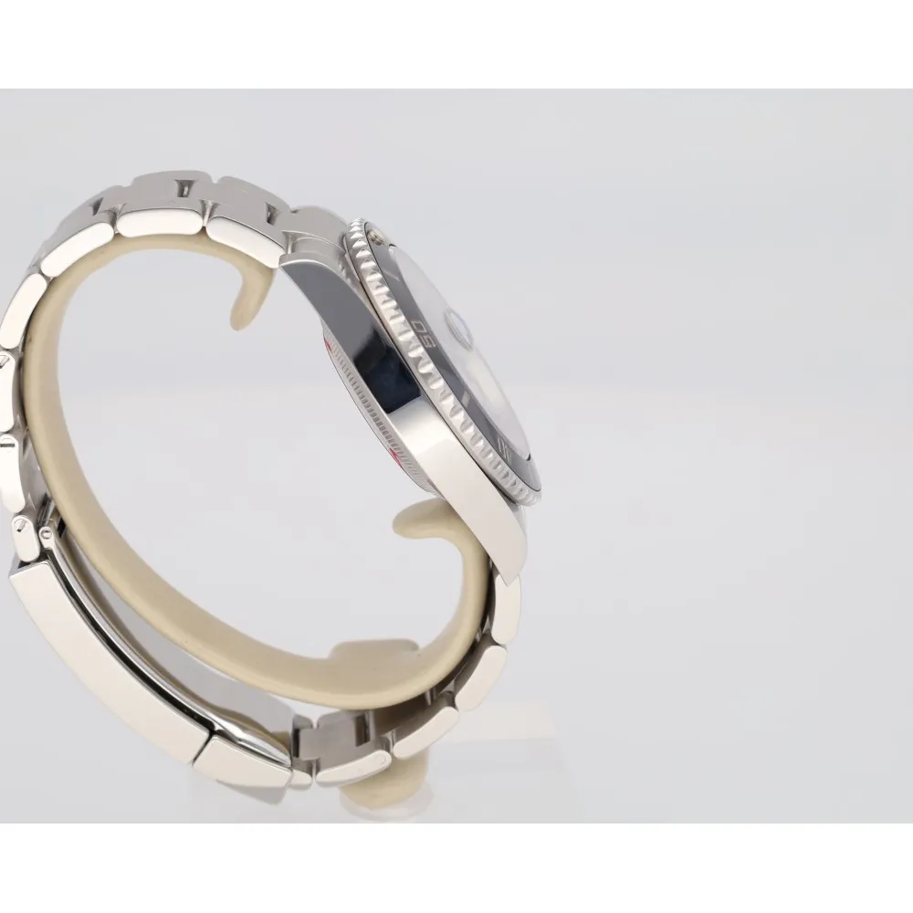 submariner-date_4-26172-9effa98b