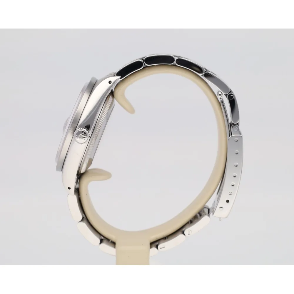 oyster-perpetual-date-34_4-26544-ac90a279