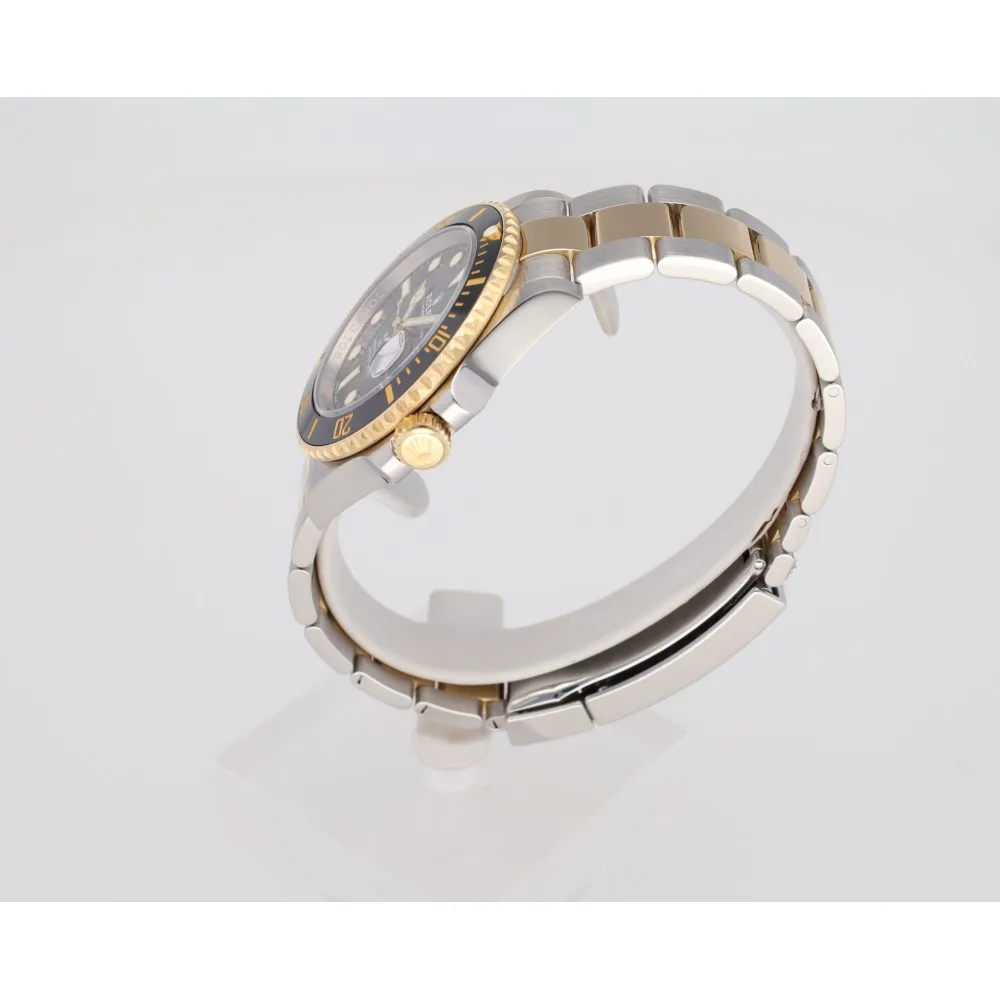 submariner-date_4-27260-2432c312