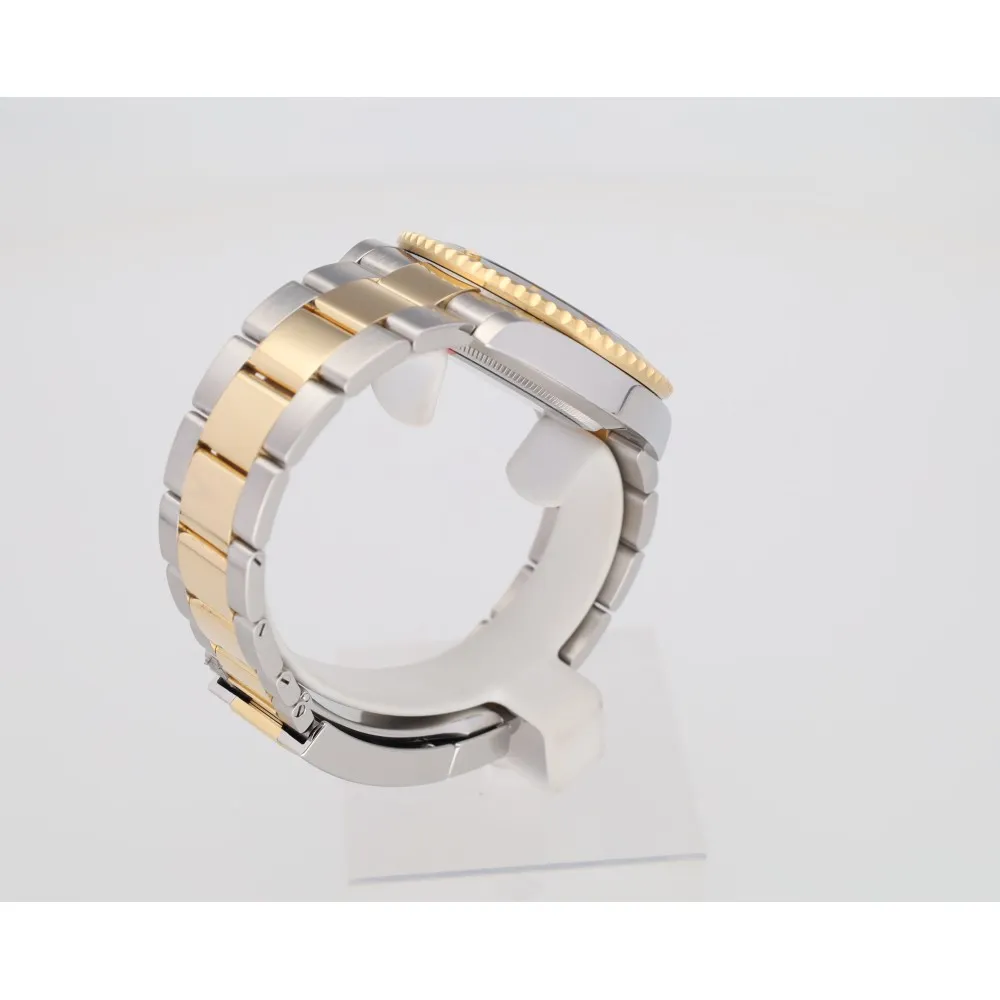 submariner-date_4-27260-d785bd6e