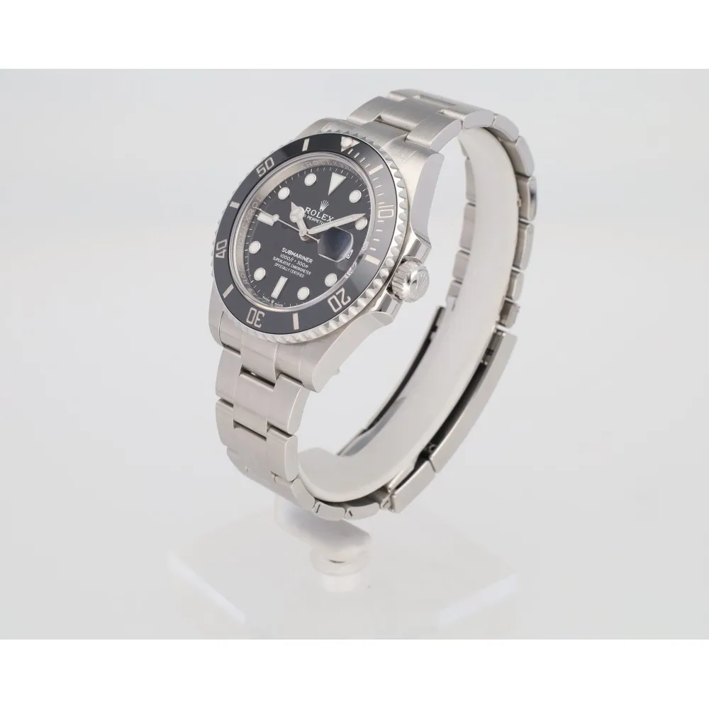 submariner-date_4-27380-b90e7bf8