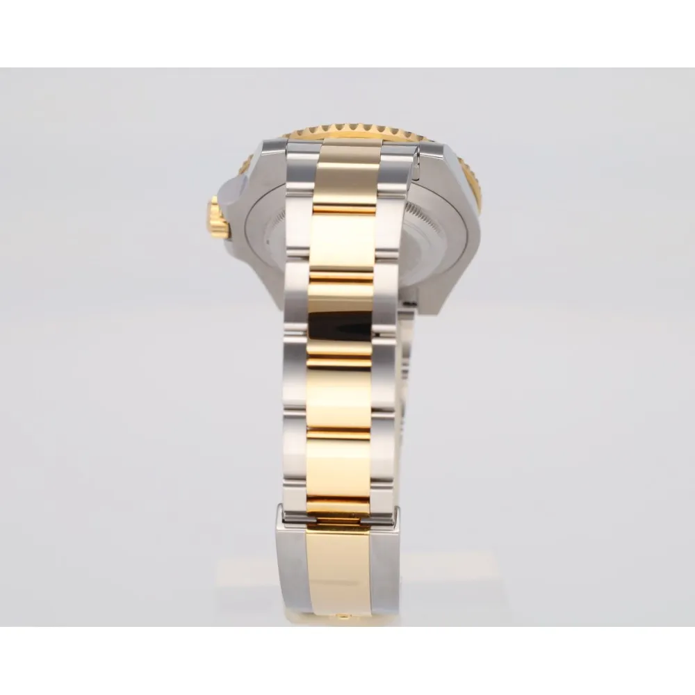submariner-date_4-24905-3f9cfddd