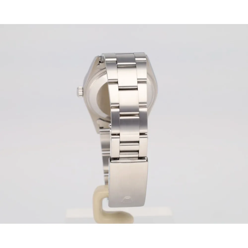 oyster-perpetual-date_4-24951-60168f2f