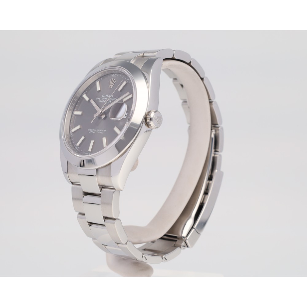 datejust-41_4-23524-06c2de87