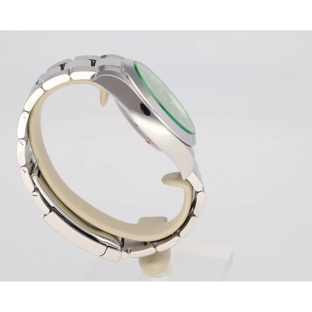 milgauss_4-26495-b89d0e6c