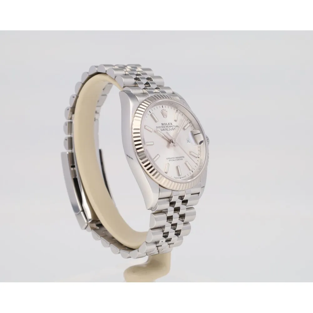 datejust-36_4-25498-eff318c0