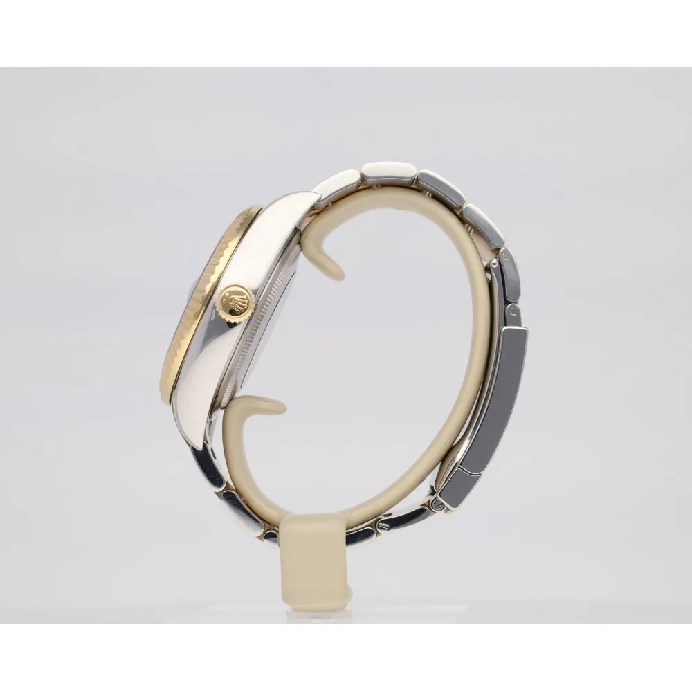 sky-dweller_4-27257-460b91a7