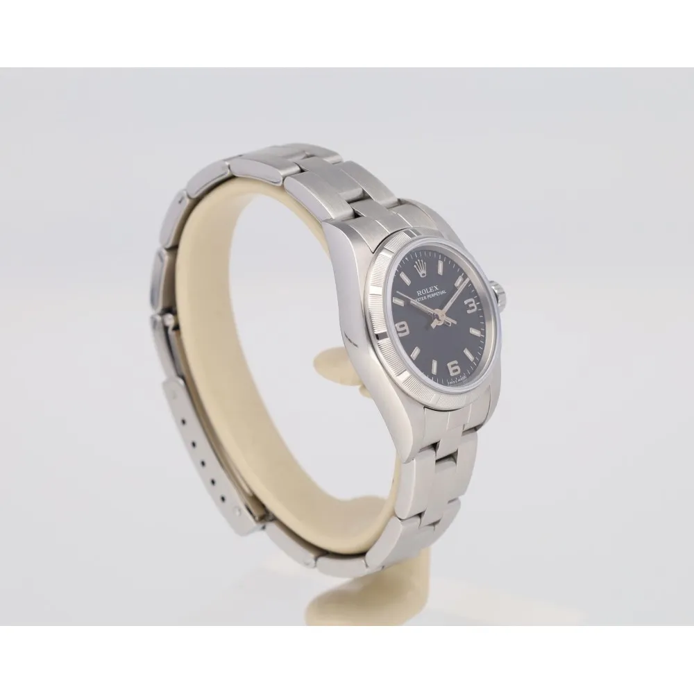 oyster-perpetual-26_4-27049-9b907c17