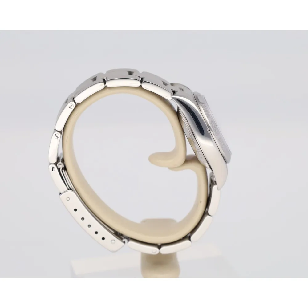 oyster-perpetual-26_4-27049-d6e4083c