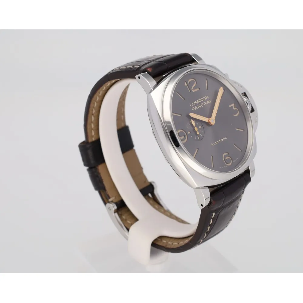 luminor-due-44_4-28608-b6f38b61