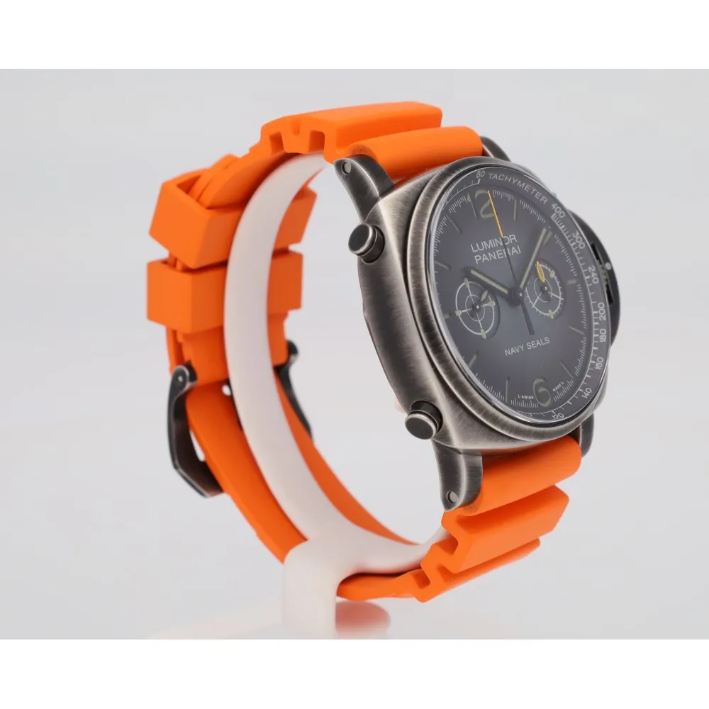 luminor-chrono-navy-seals_4-28612-1b81a5d2