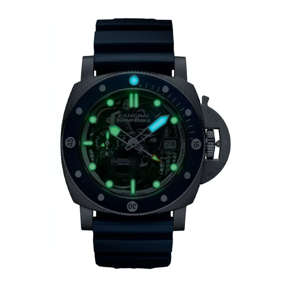 submersible-gmt-luna-rossa-titanio_pam01507-0-fb1069bc