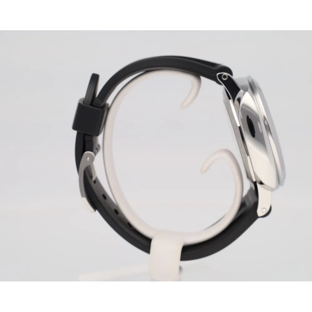 luminor-marina-44_4-28389-90289fb6