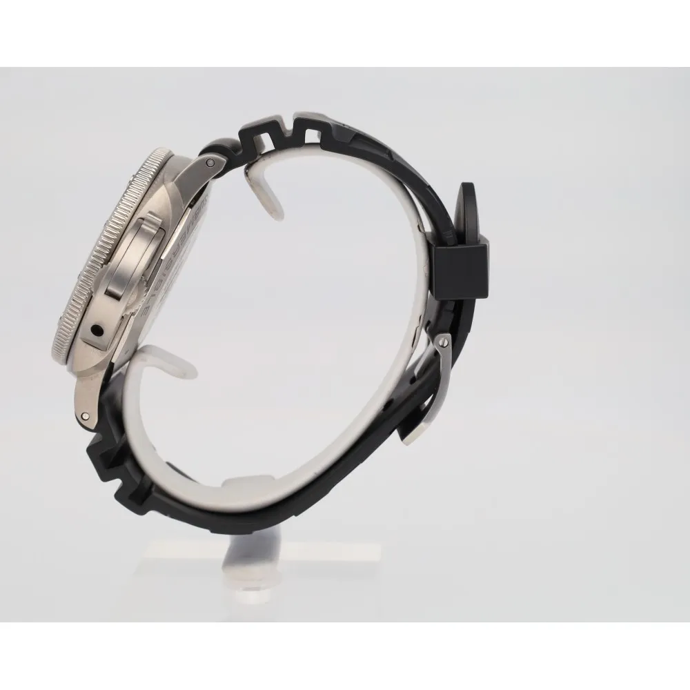 luminor-submersible-1850-3-days_4-26759-73d56eea