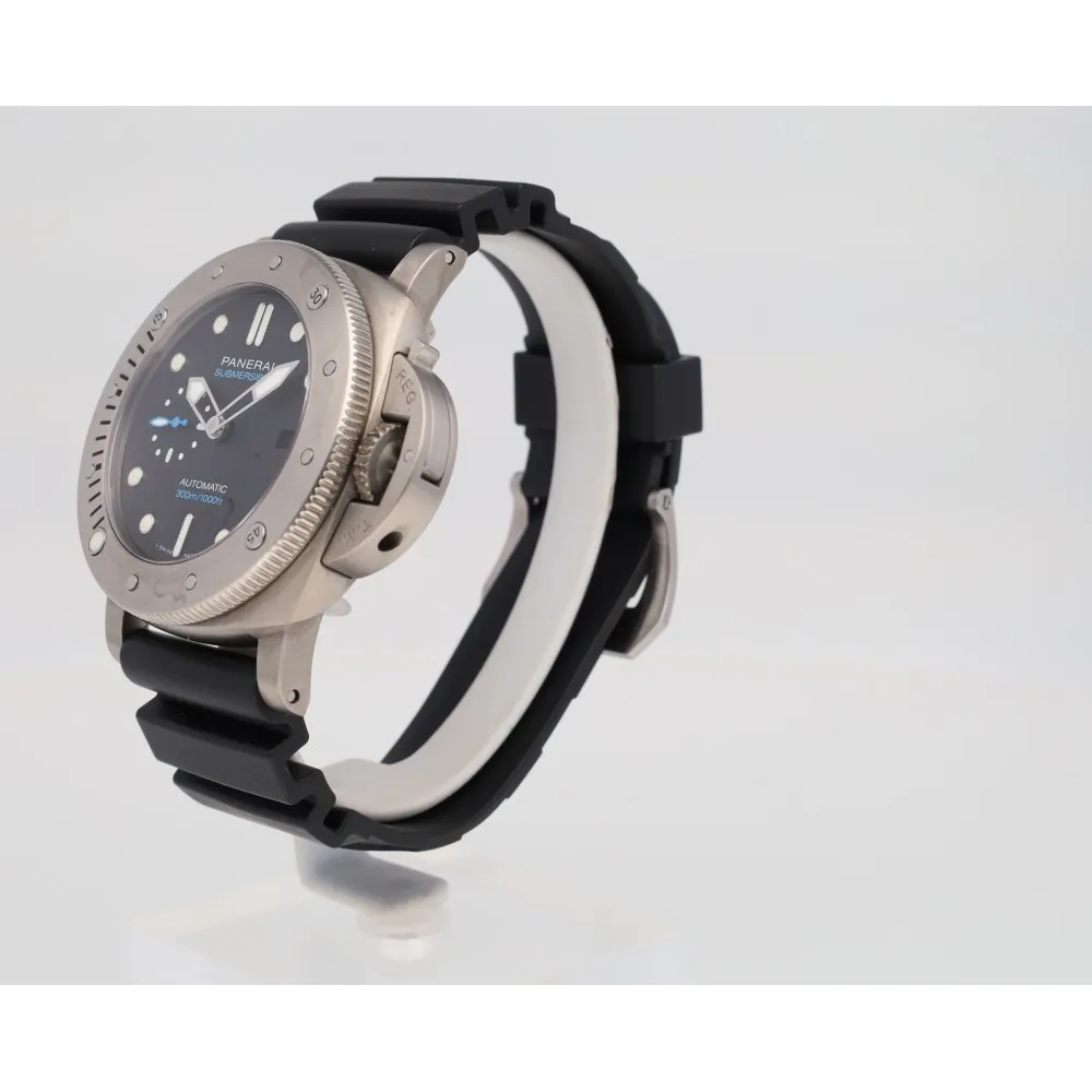 luminor-submersible-1850-3-days_4-26759-7f555dcd