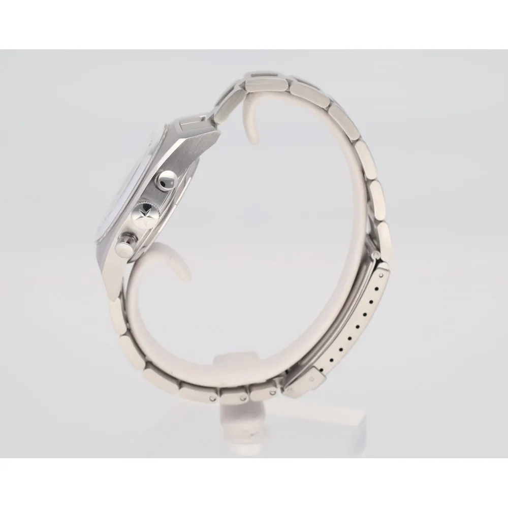 chronomaster-revival-el-primero_4-28649-8cb97d69