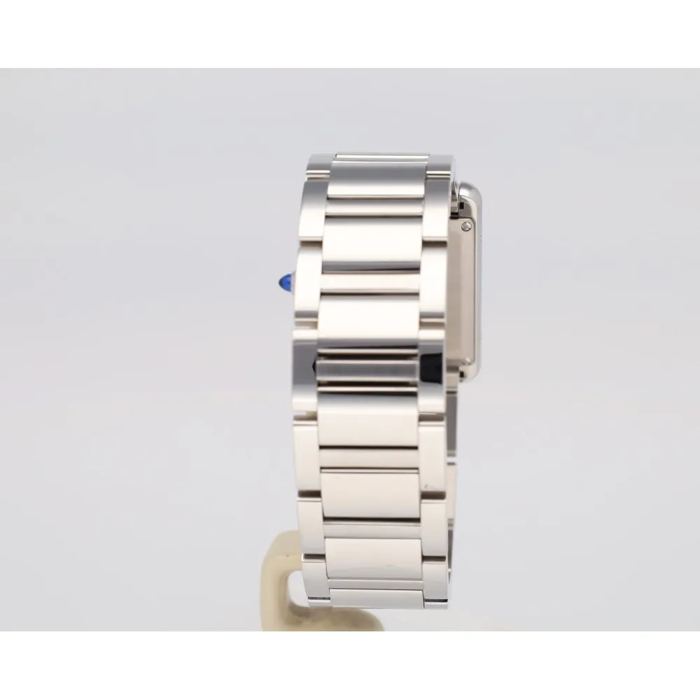 tank-must_4-27729-37302b76