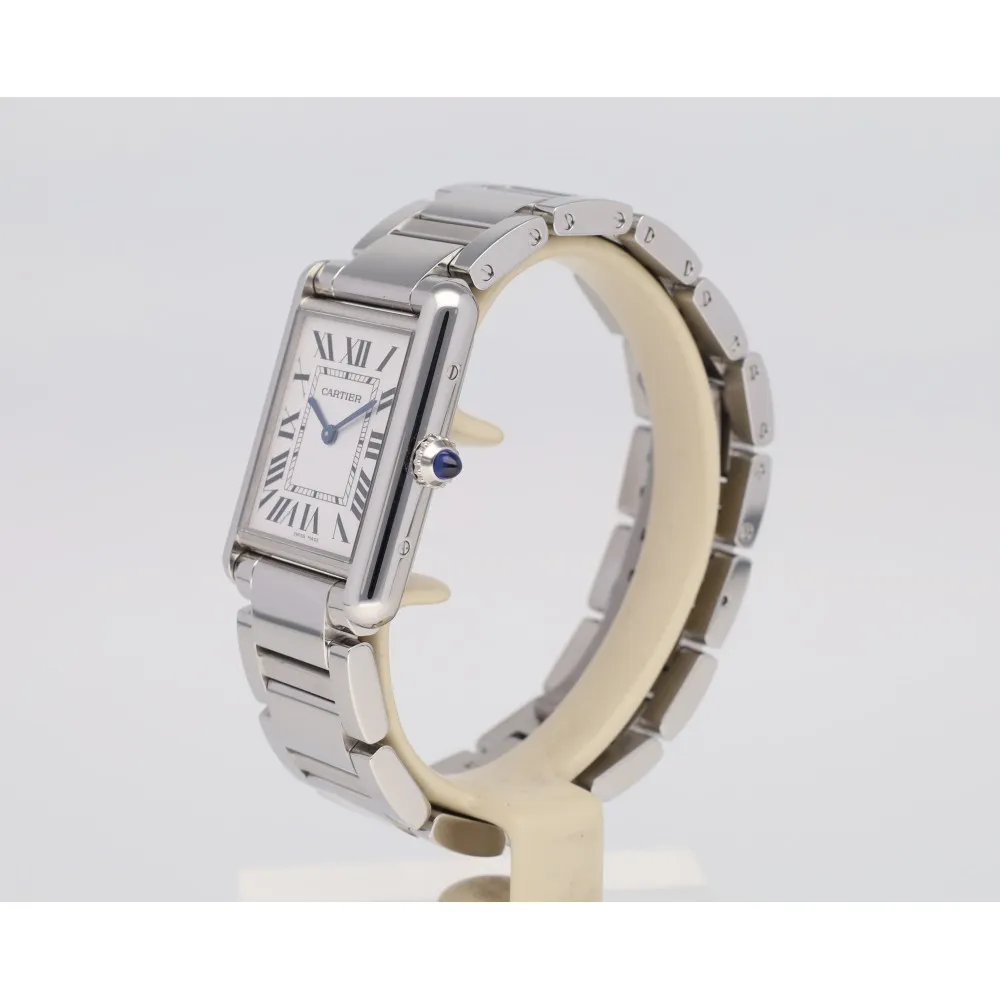 tank-must_4-27729-62195e0f