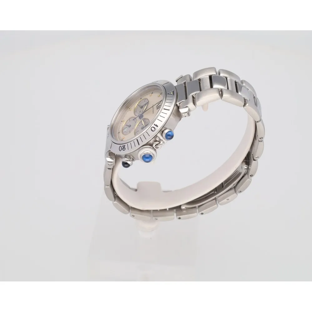 pasha-chronographe-38_4-29906-6870f88d