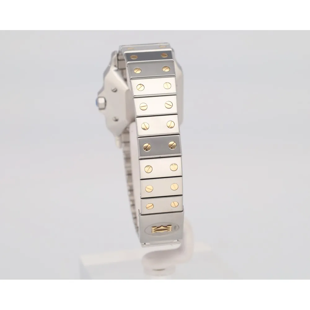 santos-carree_4-28860-5867b121