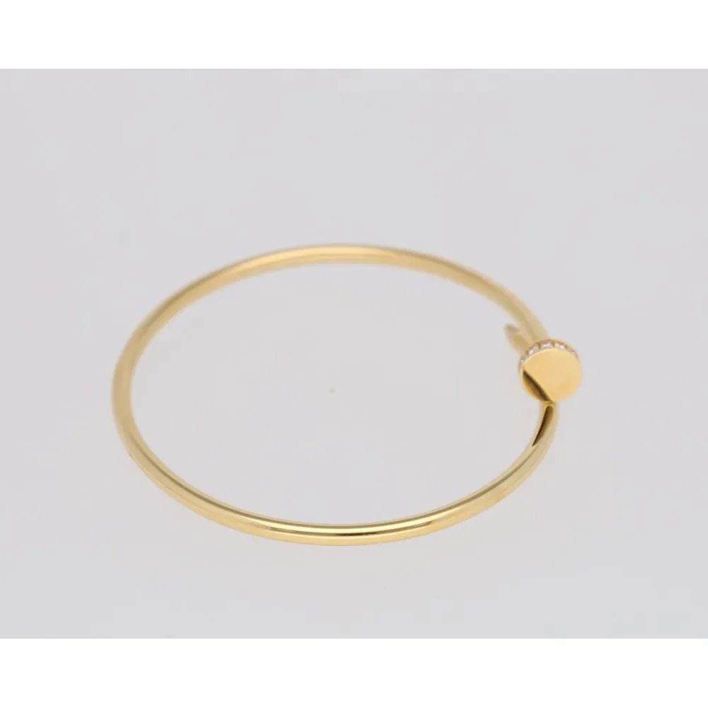 juste-un-clou-pm_4-27132-422eb0d7