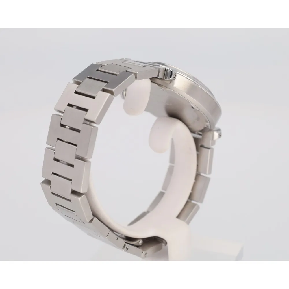 pasha-c-big-date_4-28918-20093bb5