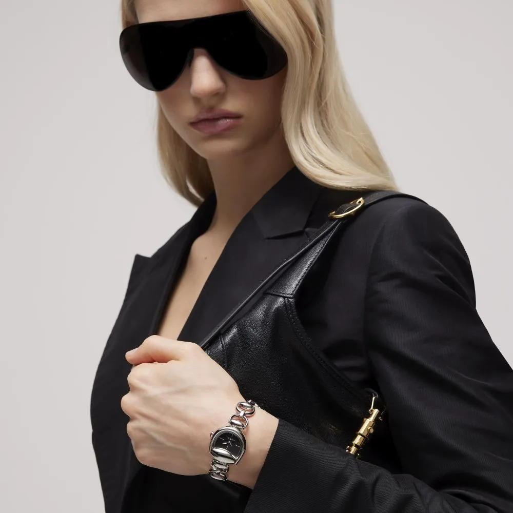 montre-gucci-horsebit-27x23-mm_870471-i1600-8606-0-21e8490a